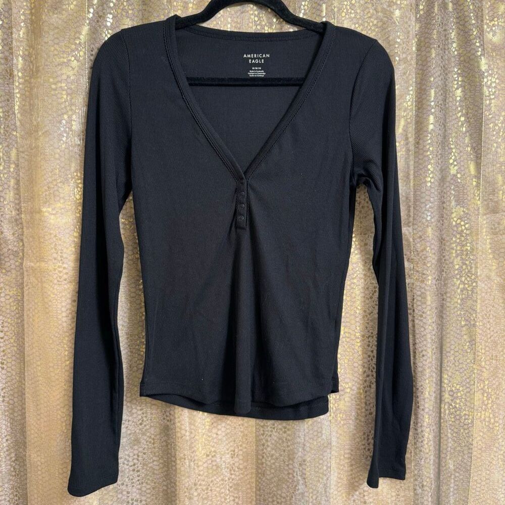 American Eagle Black Snap Button Long Sleeve Henley Ribbed Top Medium